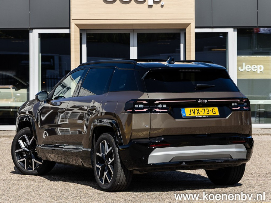 Jeep Compass First Edition 74 KWH PREMIUM & CONVENIENCE PACK / PANODAK