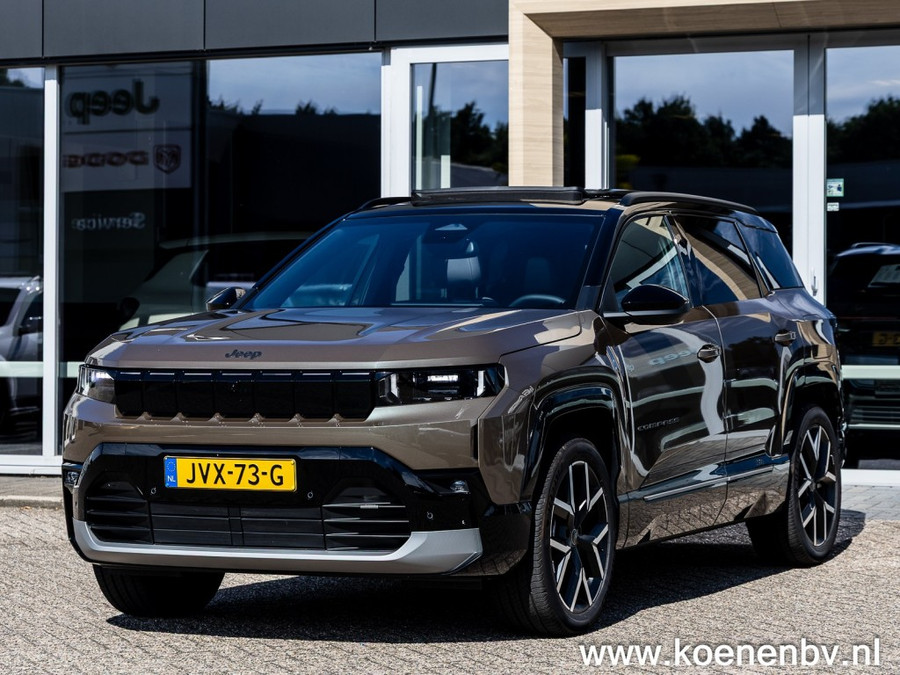 Jeep Compass First Edition 74 KWH PREMIUM & CONVENIENCE PACK / PANODAK