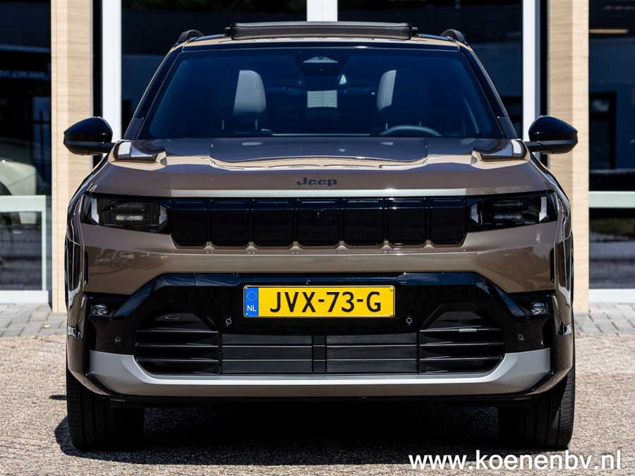 Jeep Compass First Edition 74 KWH PREMIUM & CONVENIENCE PACK / PANODAK