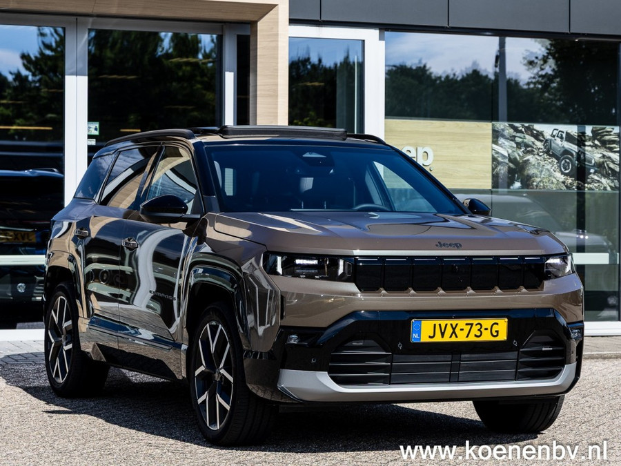 Jeep Compass First Edition 74 KWH PREMIUM & CONVENIENCE PACK / PANODAK