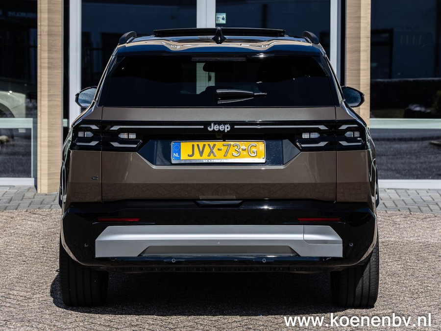 Jeep Compass First Edition 74 KWH PREMIUM & CONVENIENCE PACK / PANODAK