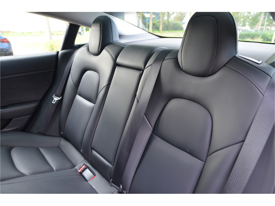 Tesla Model 3 Standard RWD Plus 60 kWh