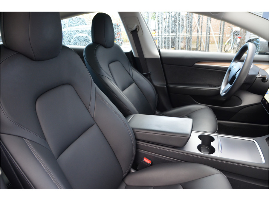 Tesla Model 3 Standard RWD Plus 60 kWh