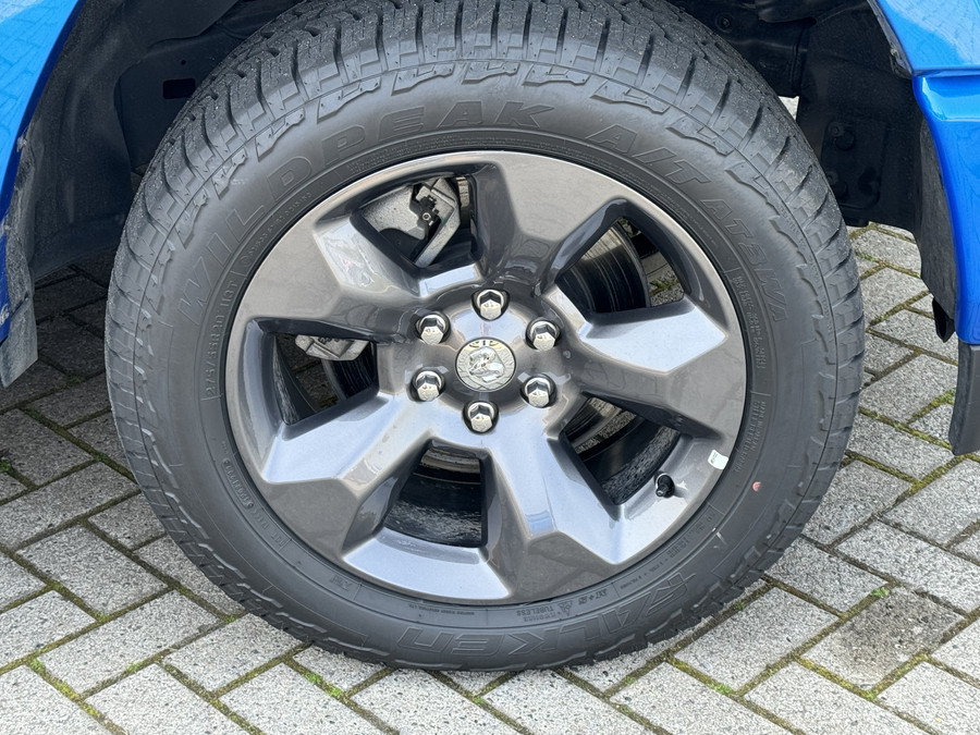 Dodge Ram 1500 V8 Built to Serve
