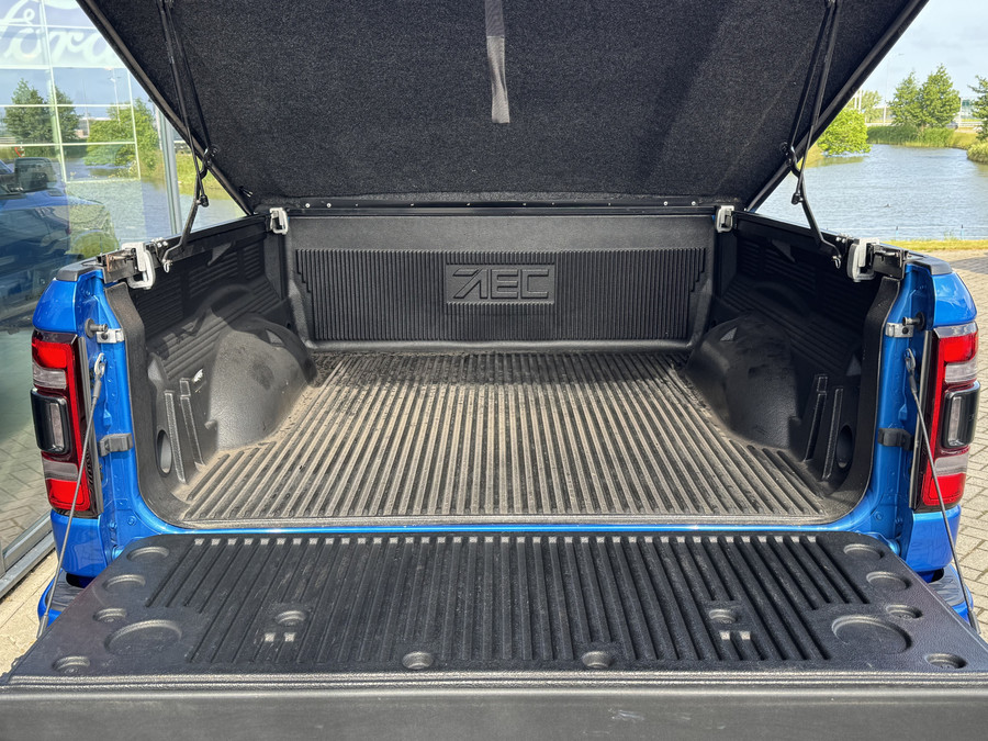 Dodge Ram 1500 V8 Built to Serve