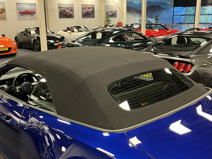 Ford Mustang Convertible 5.0 V8 GT 422PK Automaat Custom Pack Brembo Liefhebbersauto!