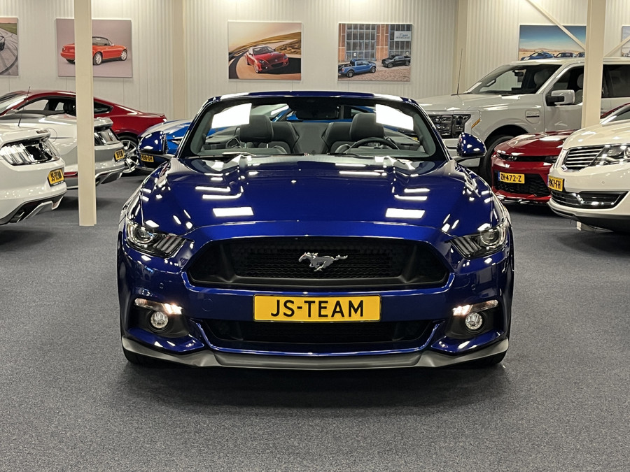 Ford Mustang Convertible 5.0 V8 GT 422PK Automaat Custom Pack Brembo Liefhebbersauto!