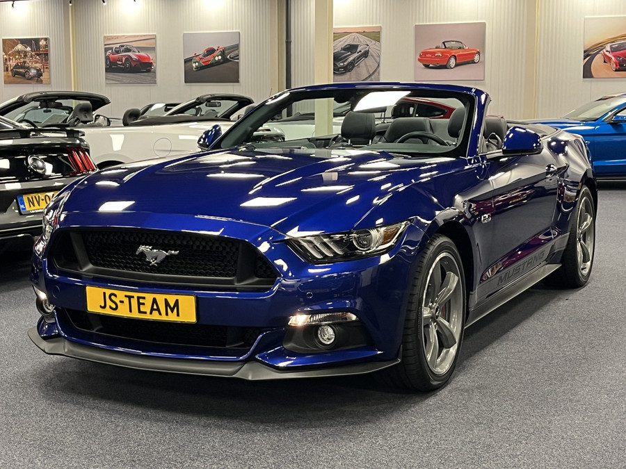 Ford Mustang Convertible 5.0 V8 GT 422PK Automaat Custom Pack Brembo Liefhebbersauto!