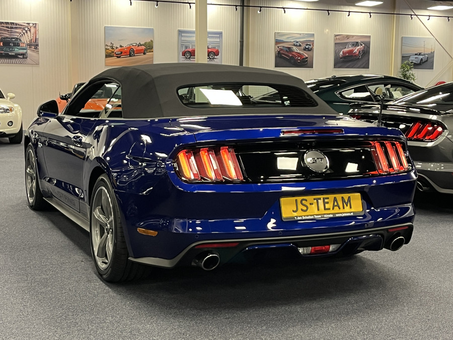 Ford Mustang Convertible 5.0 V8 GT 422PK Automaat Custom Pack Brembo Liefhebbersauto!