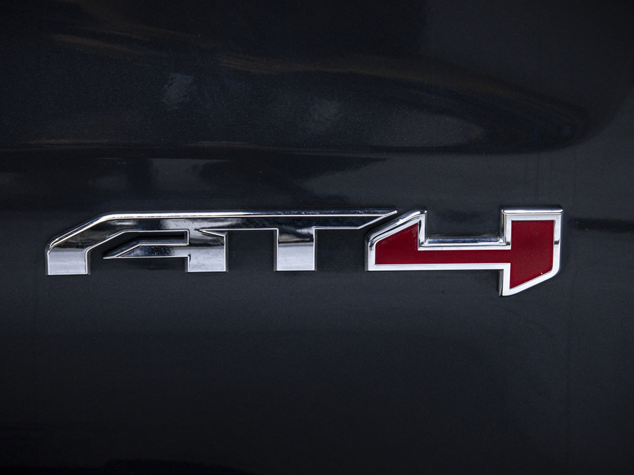 GMC Sierra 1500 | AT4 | Titanium Rush