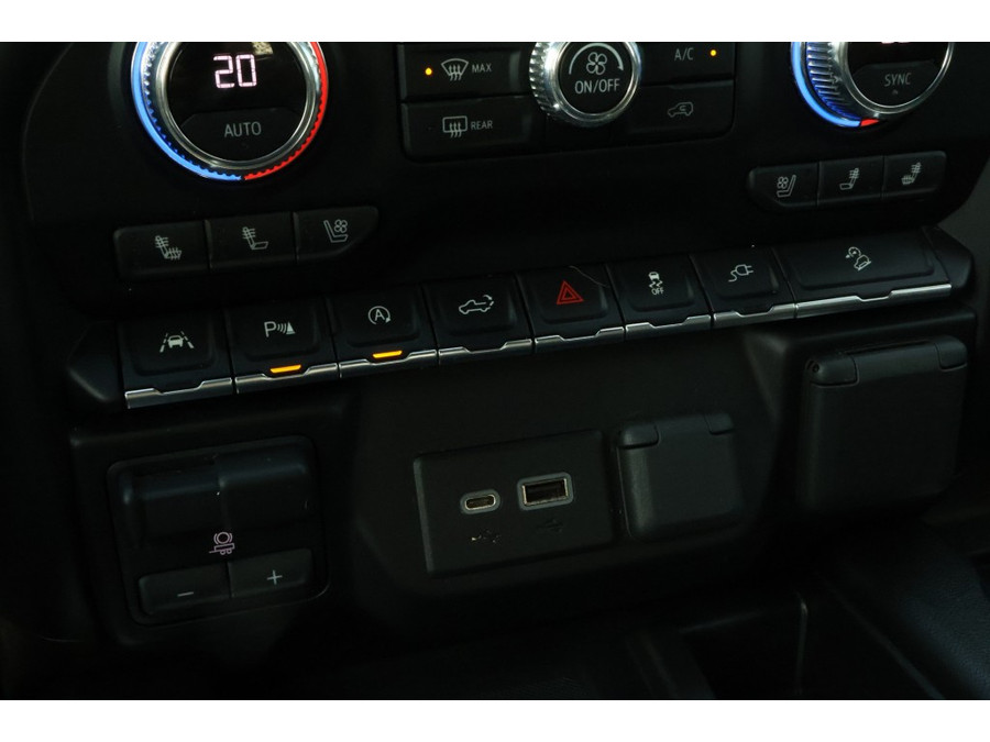GMC Sierra 6.2i V8 AT4 4x4 Aut. LPG Prins / Laadbakdeksel / 1e eigenaar