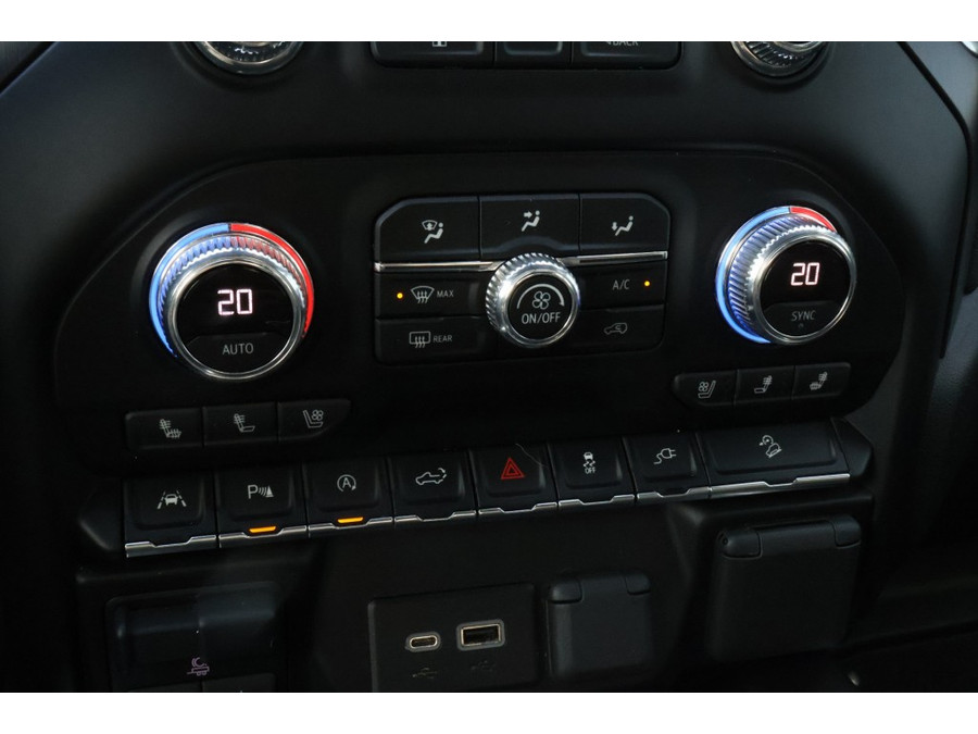 GMC Sierra 6.2i V8 AT4 4x4 Aut. LPG Prins / Laadbakdeksel / 1e eigenaar