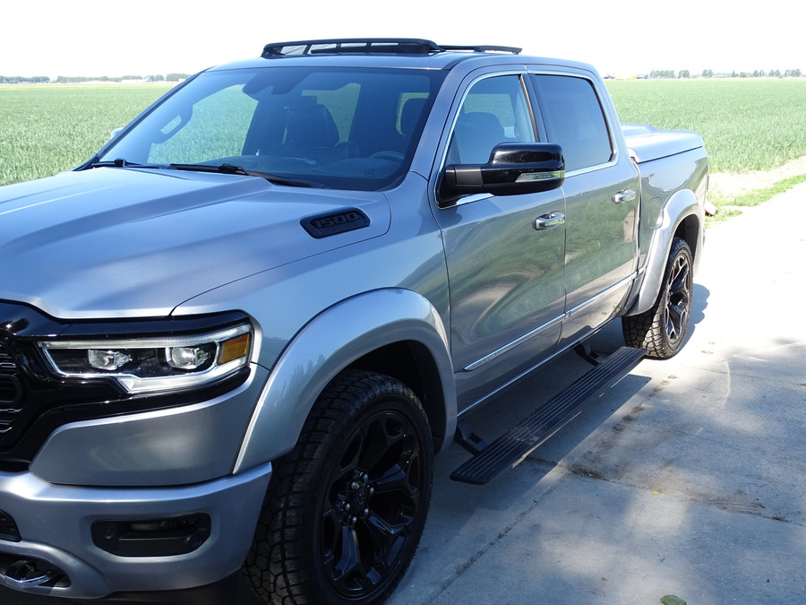 Dodge Ram 1500 5.7 V8 4x4 Crew Cab Limited