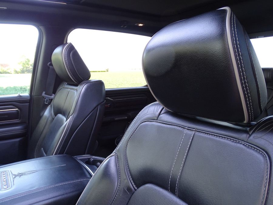 Dodge Ram 1500 5.7 V8 4x4 Crew Cab Limited