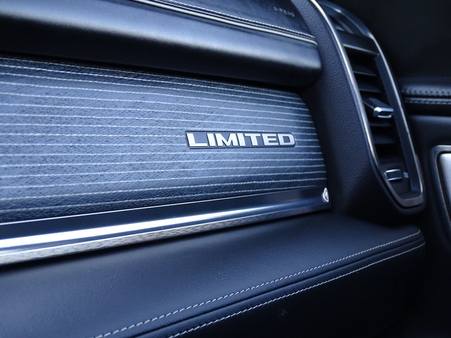 Dodge Ram 1500 5.7 V8 4x4 Crew Cab Limited