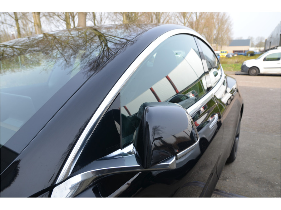 Tesla Model 3 Long Range AWD 75 kWh