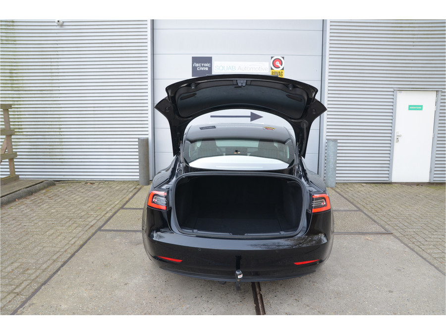 Tesla Model 3 Long Range AWD 75 kWh