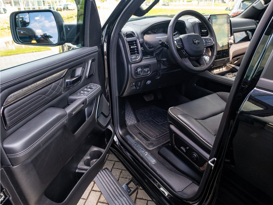 Dodge Ram 1500 Limited XXL