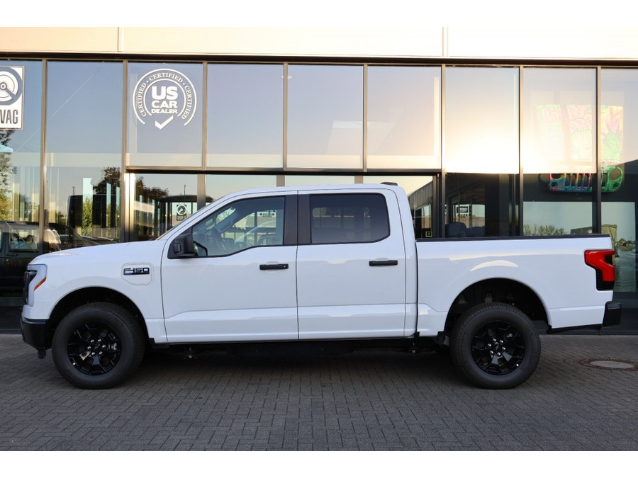 Ford F-150 LIGHTNING PRO / Extended Range 131 KwH accu / 3.500 KG trekgew