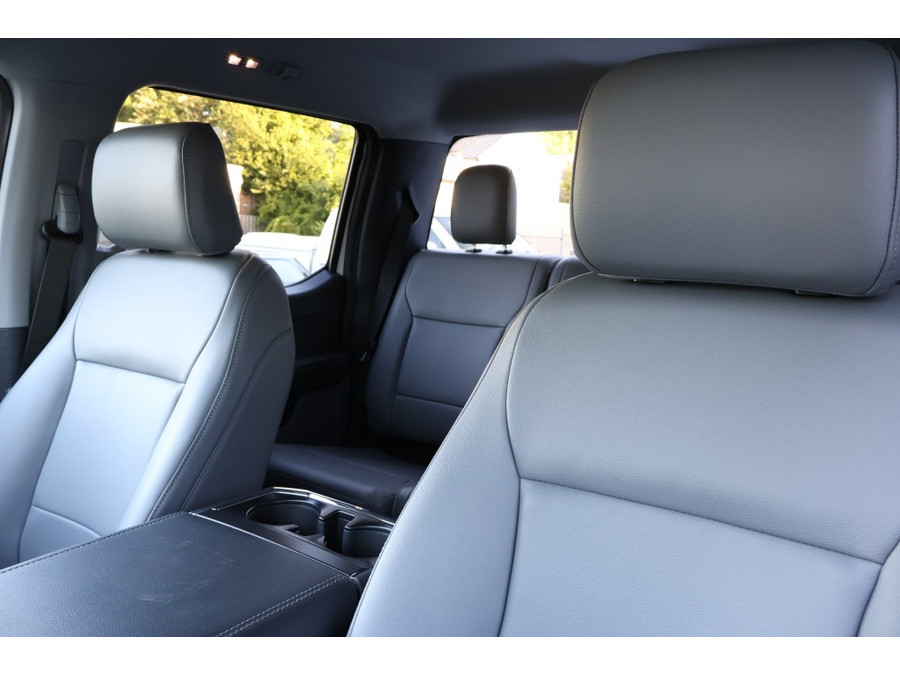 Ford F-150 LIGHTNING PRO / Extended Range 131 KwH accu / 3.500 KG trekgew