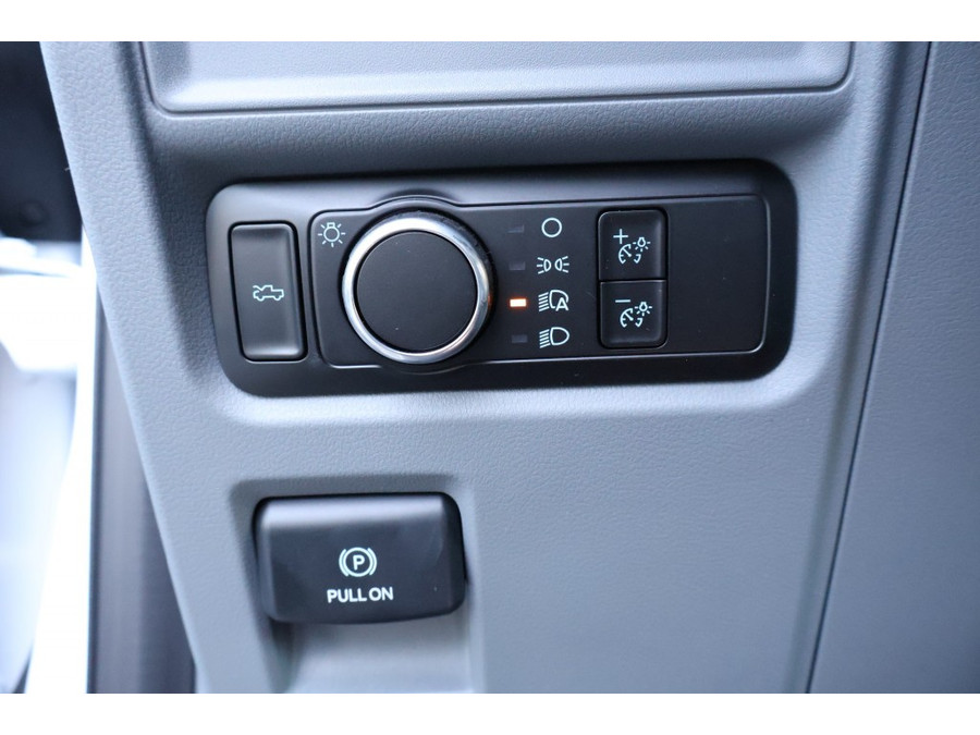 Ford F-150 LIGHTNING PRO / Extended Range 131 KwH accu / 3.500 KG trekgew