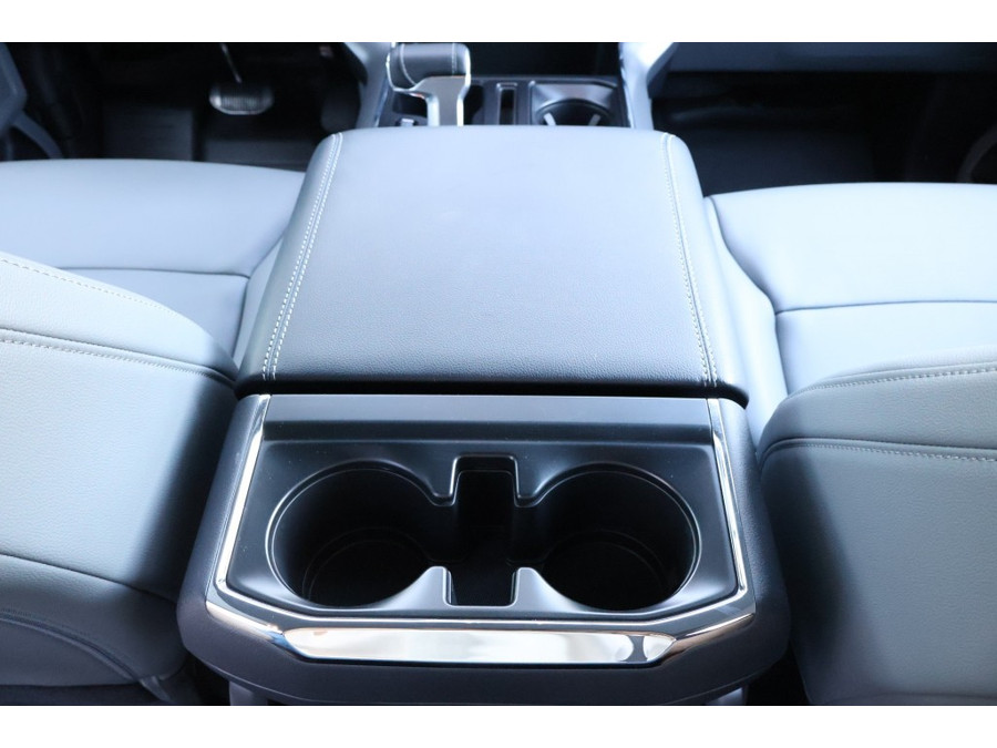 Ford F-150 LIGHTNING PRO / Extended Range 131 KwH accu / 3.500 KG trekgew