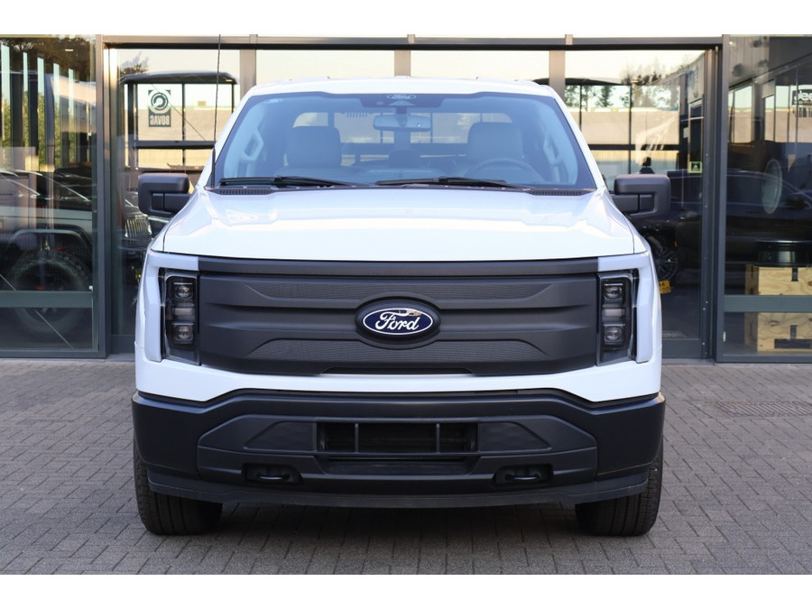 Ford F-150 LIGHTNING PRO / Extended Range 131 KwH accu / 3.500 KG trekgew