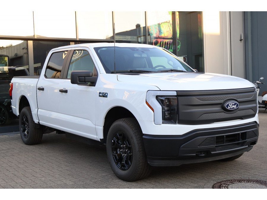 Ford F-150 LIGHTNING PRO / Extended Range 131 KwH accu / 3.500 KG trekgew