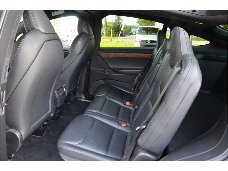 Tesla Model X Long Range