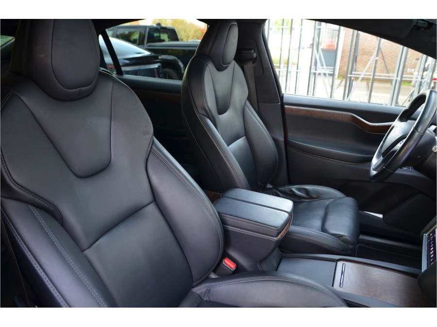Tesla Model X Long Range