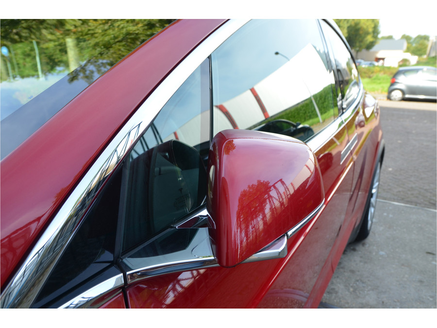 Tesla Model X Long Range