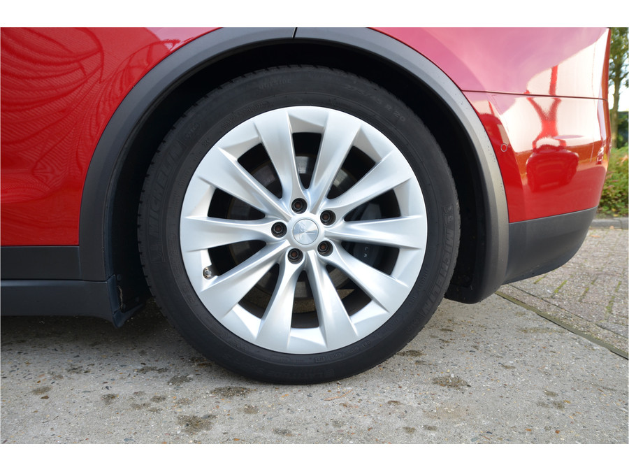 Tesla Model X Long Range