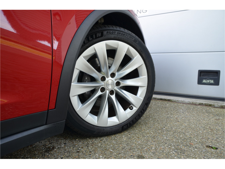 Tesla Model X Long Range