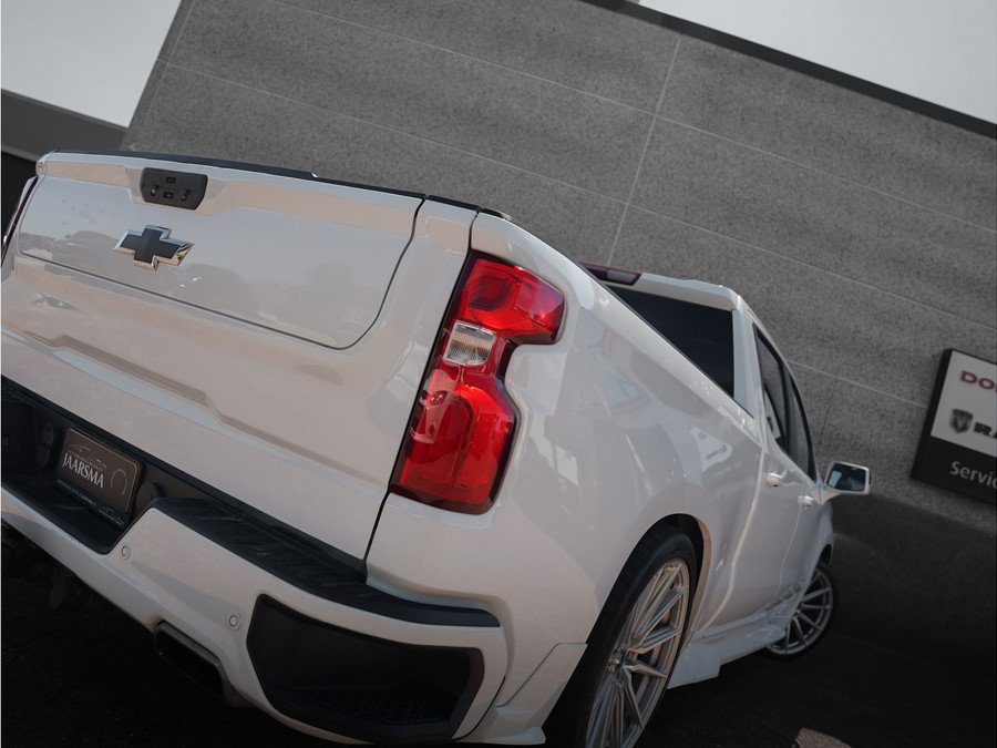 Chevrolet SILVERADO 1500 RST
