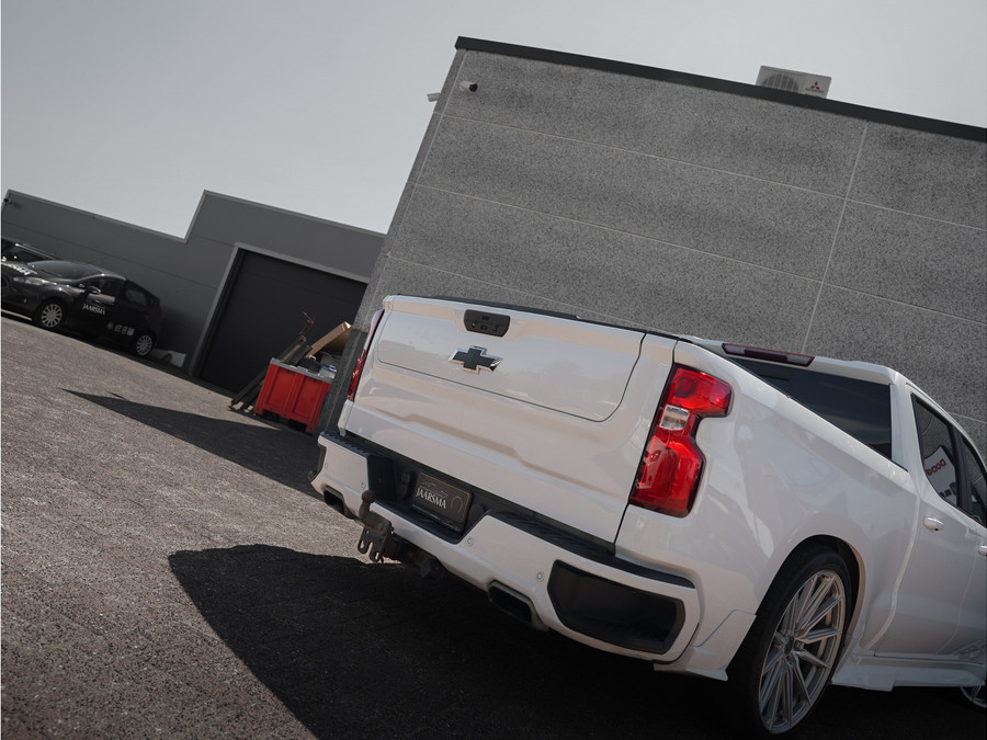 Chevrolet SILVERADO 1500 RST