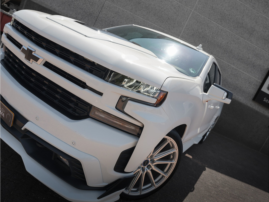 Chevrolet SILVERADO 1500 RST