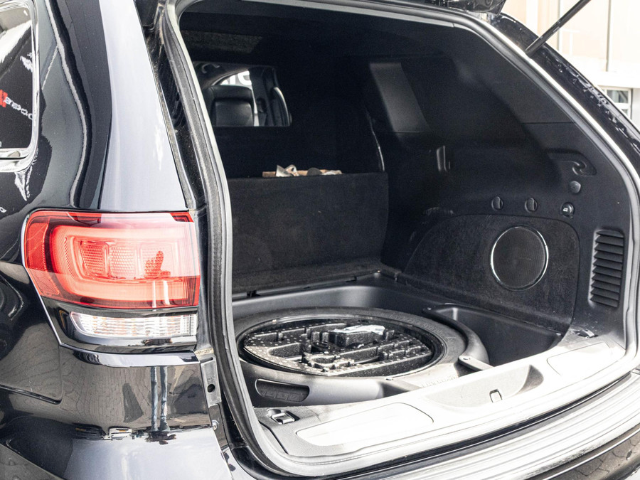 Jeep Grand Cherokee 6.4 V8 SRT8