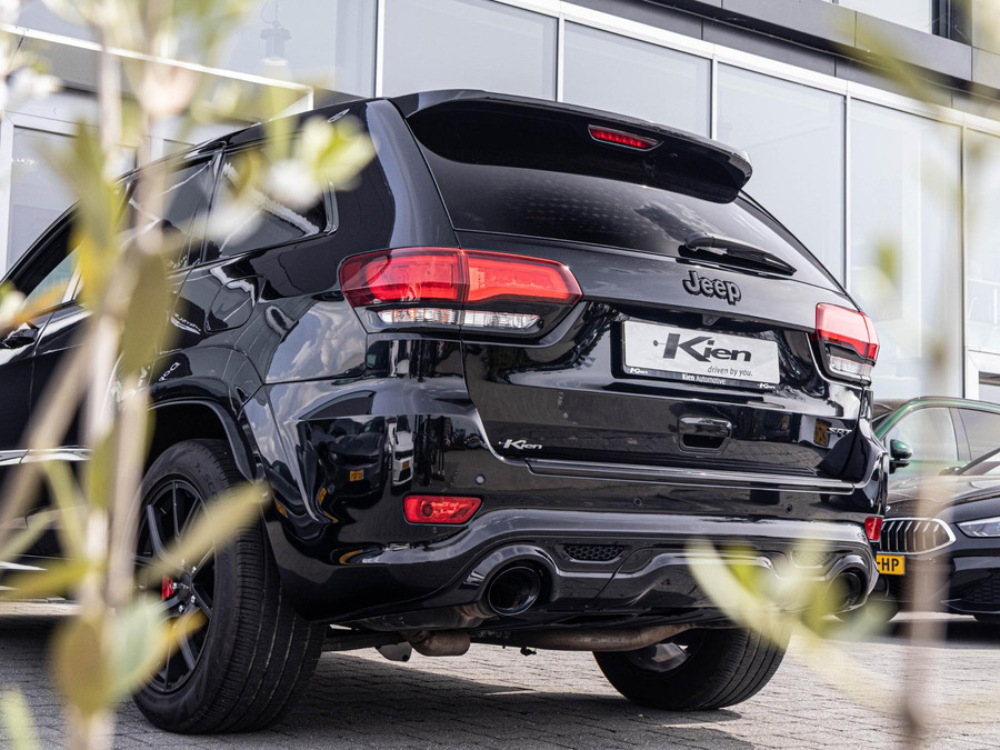Jeep Grand Cherokee 6.4 V8 SRT8