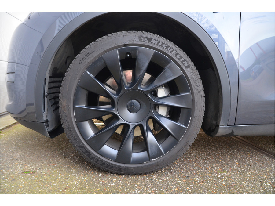 Tesla Model Y Long Range AWD 75 kWh