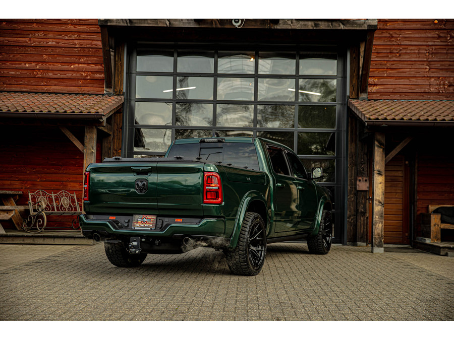 Dodge RAM 1500 Limited H/O Hurricane 540 PK Serrano Green Metallic