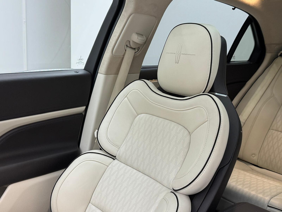 Lincoln Continental 3.0TT AWD Presidental