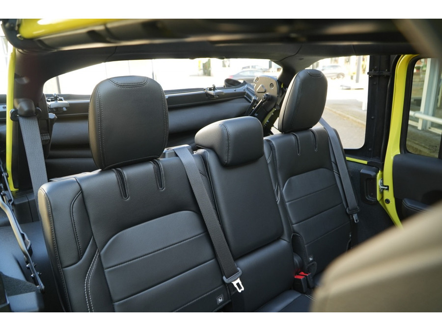 Jeep Wrangler Unlimited 4xe 380 Sahara I BRUTE 20 inch I ACC I Softtop en Hardtop