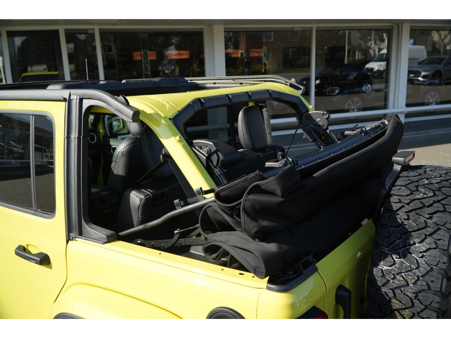 Jeep Wrangler Unlimited 4xe 380 Sahara I BRUTE 20 inch I ACC I Softtop en Hardtop