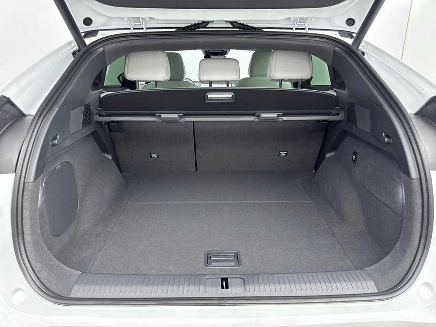 XPENG G6 RWD Long Range 80.8 kWh