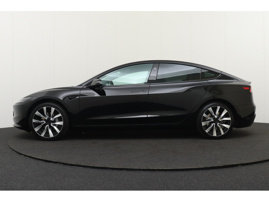 Tesla Model 3 60 kWh 283 PK Full Self-Driving-4