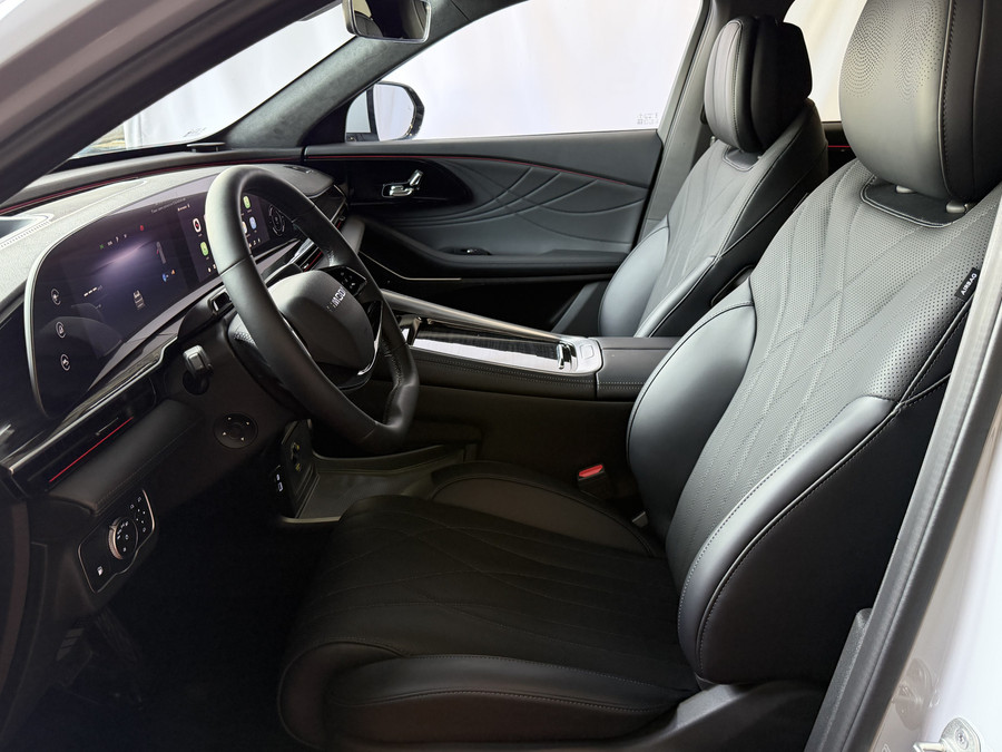 Omoda 9 OMODA 9 PREMIUM AWD | 145 KM / TOTAAL MET BENZINE 1000KM ELEKTRISCH | 538 PK |