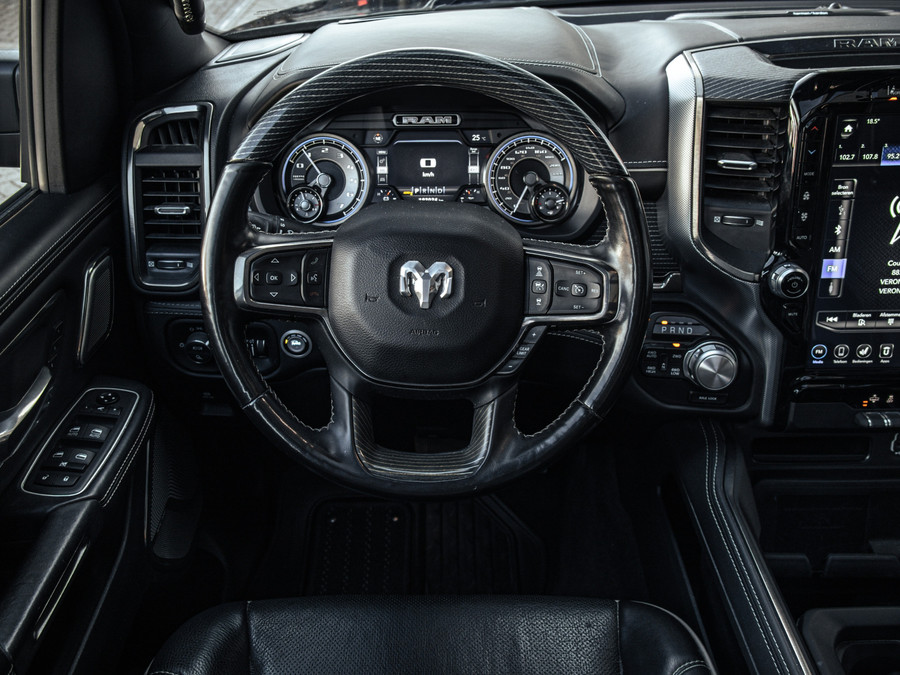 Dodge RAM 1500 5.7 V8 4x4 Crew Cab Limited