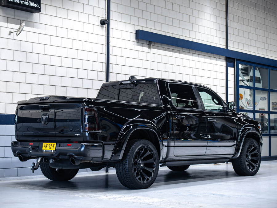 Dodge RAM 1500 5.7 V8 4x4 Crew Cab Limited