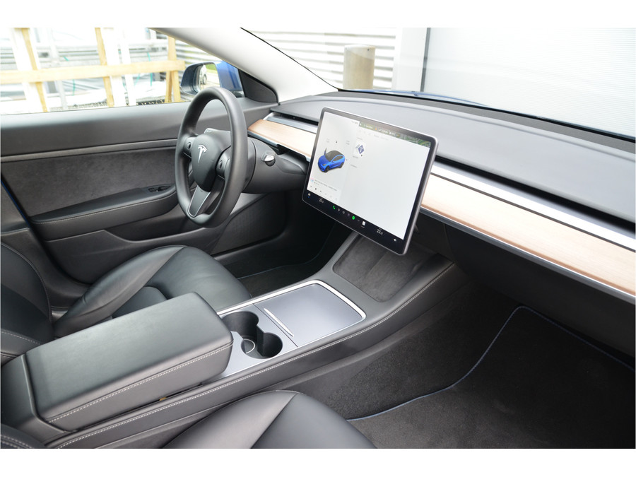 Tesla Model 3 Standard Plus RWD 60 kWh