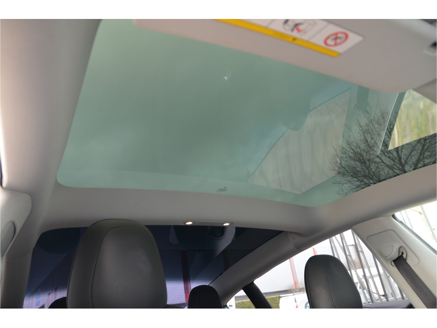 Tesla Model 3 Standard Plus RWD 60 kWh